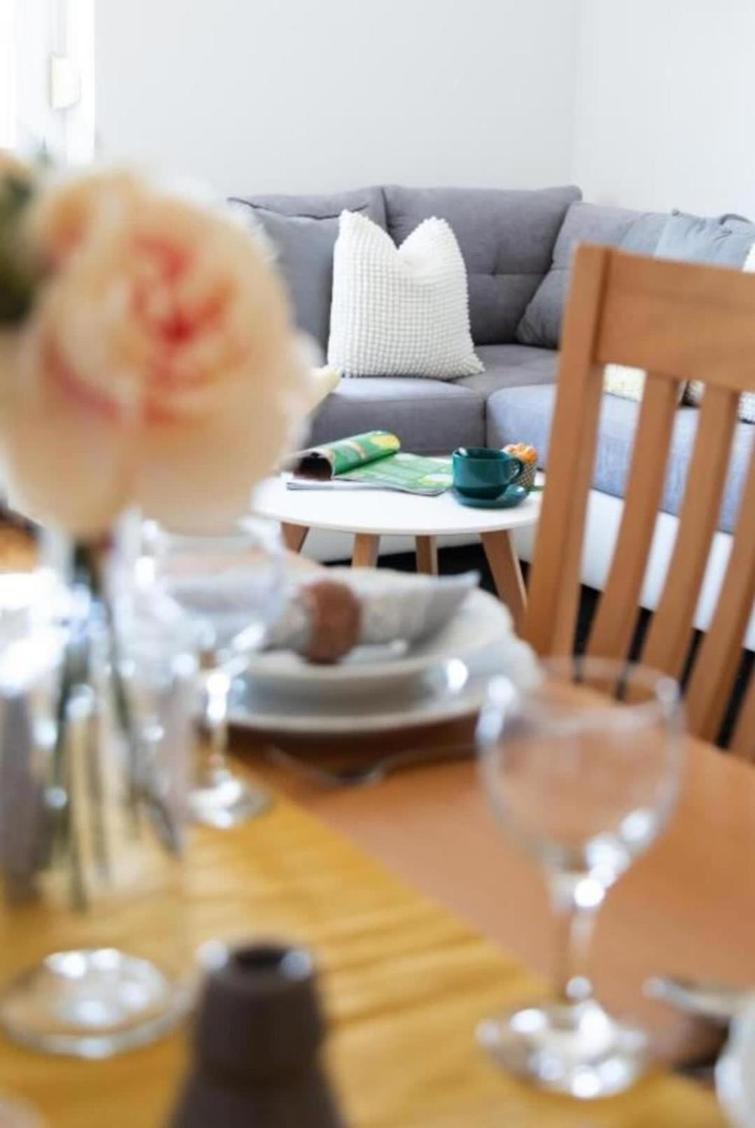 Tesla Apartment Urban Stay ザグレブ エクステリア 写真